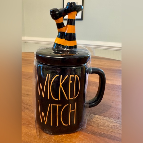 Rae Dunn Wicked Witch coffee tea mug with lid NOS in original wrap. Never used - Picture 1 of 8